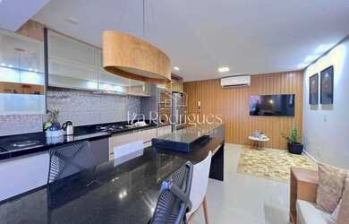 Imagem: O apartamento possui 2 Dormitórios, 2 Banheiros, 1 Vaga na