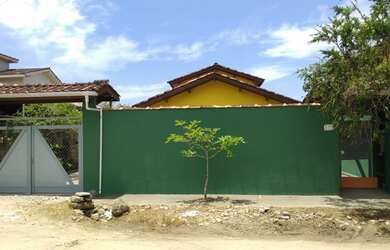 Imagem: A casa possui 5 Dormitórios, 5 Banheiros, 5 Vagas na garagem