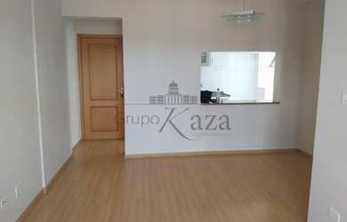 Imagem: O apartamento possui 2 Dormitórios, 2 Banheiros, 2 Vagas na