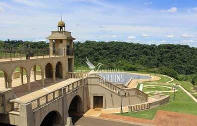 Imagem: O terreno possui 1.447m² de Área e está localizado em Vivendas