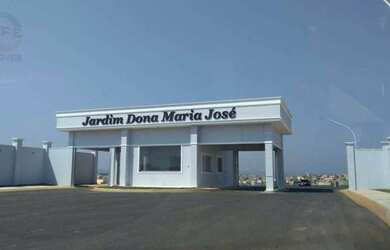 Imagem: A casa em condomínio possui 3 Dormitórios, 5 Banheiros, 4