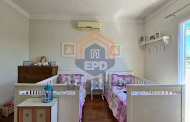 Imagem: A casa em condomínio possui 3 Dormitórios, 4 Banheiros, 4