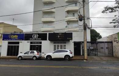 Imagem: O apartamento possui 2 Dormitórios, 2 Banheiros, 2 Vagas na