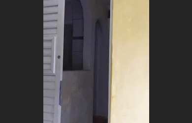 Imagem: A casa possui 1 Dormitório, 1 Banheiro e está localizado