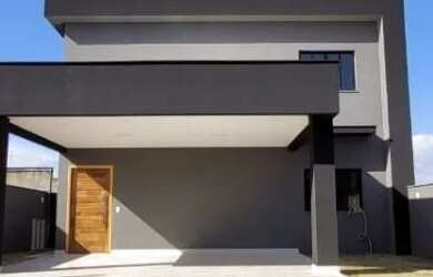 Imagem: A casa em condomínio possui 3 Dormitórios, 4 Banheiros, 4