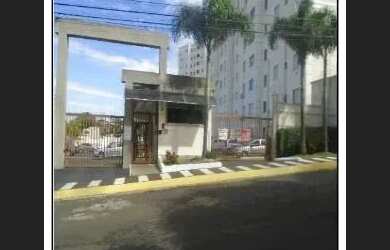 Imagem: O apartamento possui 1 Dormitório, 1 Banheiro, 1 Vaga na garagem