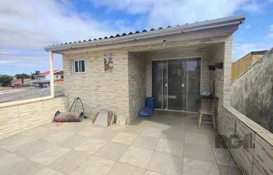 Imagem 2: Casa em Hípica. Varanda, Guarda roupa, 125m² de Áreae1 Vaga na garagem