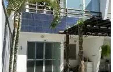 Imagem: A casa em condomínio possui 3 Dormitórios, 4 Banheiros, 2