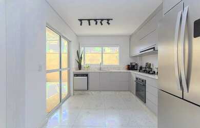 Imagem 8: Sobrado de alto padrão no Bairro Alto - Frente para a rua, a 1,5 km do...