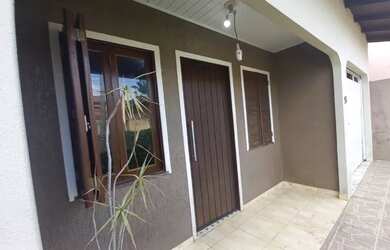 Imagem 3: Venda-casa-imarui. Churrasqueira, Varanda, 5 Vagas na garageme3 Dormitórios