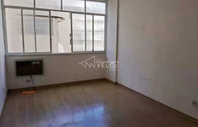 Imagem 4: Kitnet/Conjugado - / Residencial / Centro