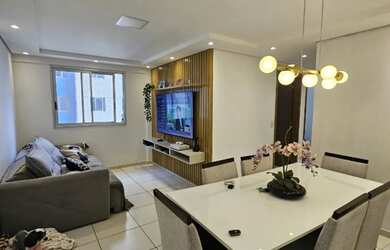 Imagem: O apartamento possui 3 Dormitórios, 1 Banheiro, 1 Vaga na garagem