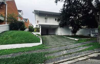 Imagem: A casa em condomínio possui 3 Dormitórios, 4 Banheiros, 4