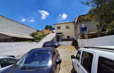 Imagem: O terreno possui 409m² de Área e está localizado em Vila