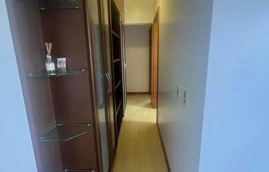 Imagem 11: Apartamento a Venda de 2 dormitórios 1 Suíte Andar Alto - Bairro Centro...