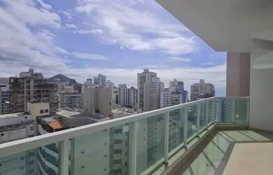 Imagem: O apartamento possui 3 Dormitórios, 3 Banheiros, 2 Vagas na