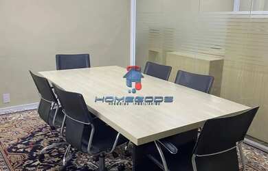 Imagem: O depósito possui 1 Vaga na garagem e 74m² de Área e está