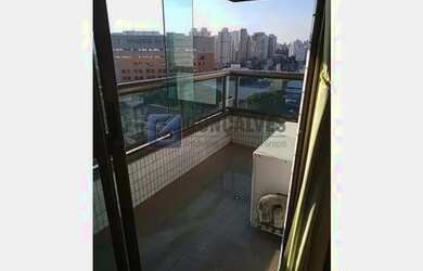 Imagem: O apartamento possui 2 Dormitórios, 1 Banheiro, 2 Vagas na