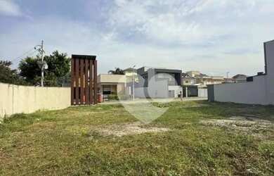 Imagem: O terreno possui 180m² de Área, Imóvel novo e está localizado