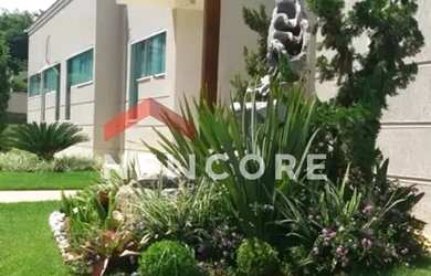 Imagem: A casa em condomínio possui 4 Dormitórios, 5 Banheiros, 4