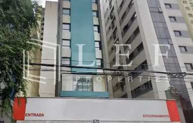 Imagem: O depósito possui 5 Vagas na garagem, 2.113m² de Área e