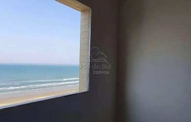 Imagem: O apartamento possui 3 Dormitórios, 3 Banheiros e 143m² de