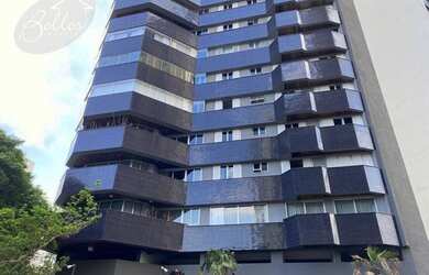 Imagem: O apartamento possui 4 Dormitórios, 4 Banheiros, 2 Vagas na