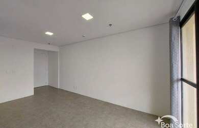 Imagem: O depósito possui 1 Vaga na garagem, 40m² de Área e está