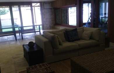 Imagem 2: Terreno Portogalo com cais para 02 lanchas de 70 pés QD Tenis, Futebol,...