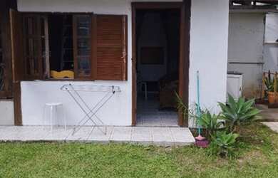 Imagem: A pousada chalé possui 2 Vagas na garagem e está localizado