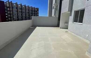 Imagem: O apartamento possui 2 Dormitórios, 2 Banheiros, 2 Vagas na