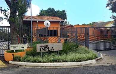 Imagem: A casa em condomínio possui 3 Dormitórios, 3 Banheiros, 5