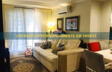 Imagem: O apartamento possui 2 Dormitórios, 2 Banheiros, 200m² de