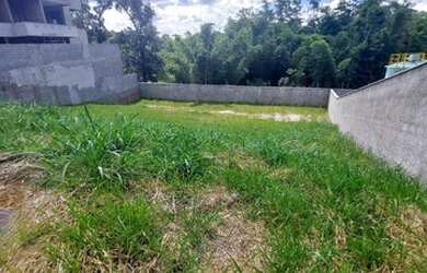 Imagem: O terreno possui 490m² de Área e está localizado em Nova