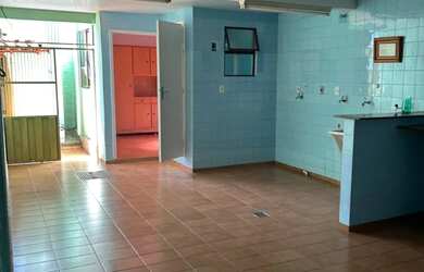 Imagem 3: Casa de 3 quartos com suíte no Parque das laranjeiras