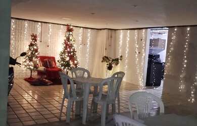 Imagem: A casa possui Acomodam 30 pessoas e está localizado em Piedade