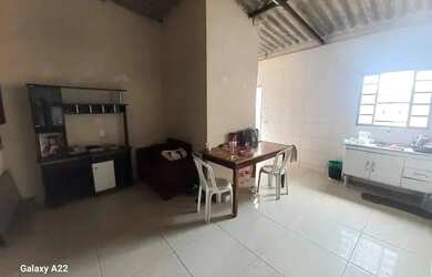 Imagem 3: CASA LINDA 40 HORAS / C. 15m² de Área, 2 Vagas na garageme2 Dormitórios