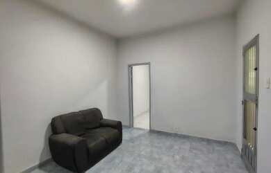 Imagem 5: Casa térrea independente de 01 quarto na rua Enéas Martins perto da...