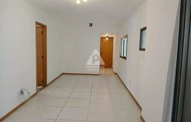 Imagem 7: Apartamento de 85m² com 2 Dormitórios, Frente, Botafogo 1 Vaga na escritura...