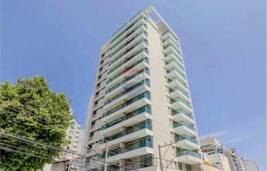 Imagem: O apartamento possui 3 Dormitórios, 3 Banheiros, 141m² de