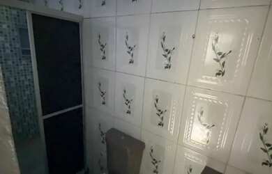 Imagem 12: Casa e 2 ap alugados comercial