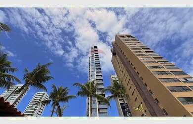 Imagem: O apartamento possui 4 Dormitórios, 2 Banheiros, 4 Vagas na