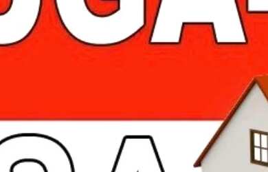 Imagem: A casa possui 2 Dormitórios, 1 Banheiro, 2 Vagas na garagem