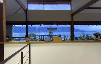 Imagem 12: Casa para Locação em Condomínio Fechado com Vista para o Mar em Ilhabela