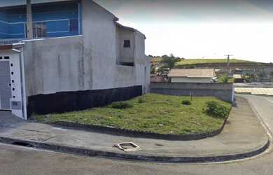 Imagem: O terreno possui 202m² de Área e está localizado em Loteamento