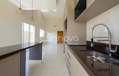 Imagem 4: Linda casa térrea no Residencial Portinari Club