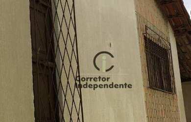 Imagem: A casa possui 4 Dormitórios, 4 Banheiros e 200m² de Área