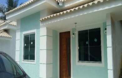 Imagem: A casa possui 2 Dormitórios, 1 Banheiro, 1 Vaga na garagem