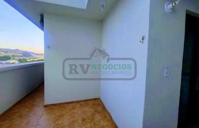 Imagem: O apartamento na cobertura possui 1 Dormitório, 2 Banheiros