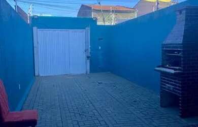 Imagem 2: Casa Siqueira. Churrasqueira, Varanda, 100m² de Áreae2 Vagas na garagem